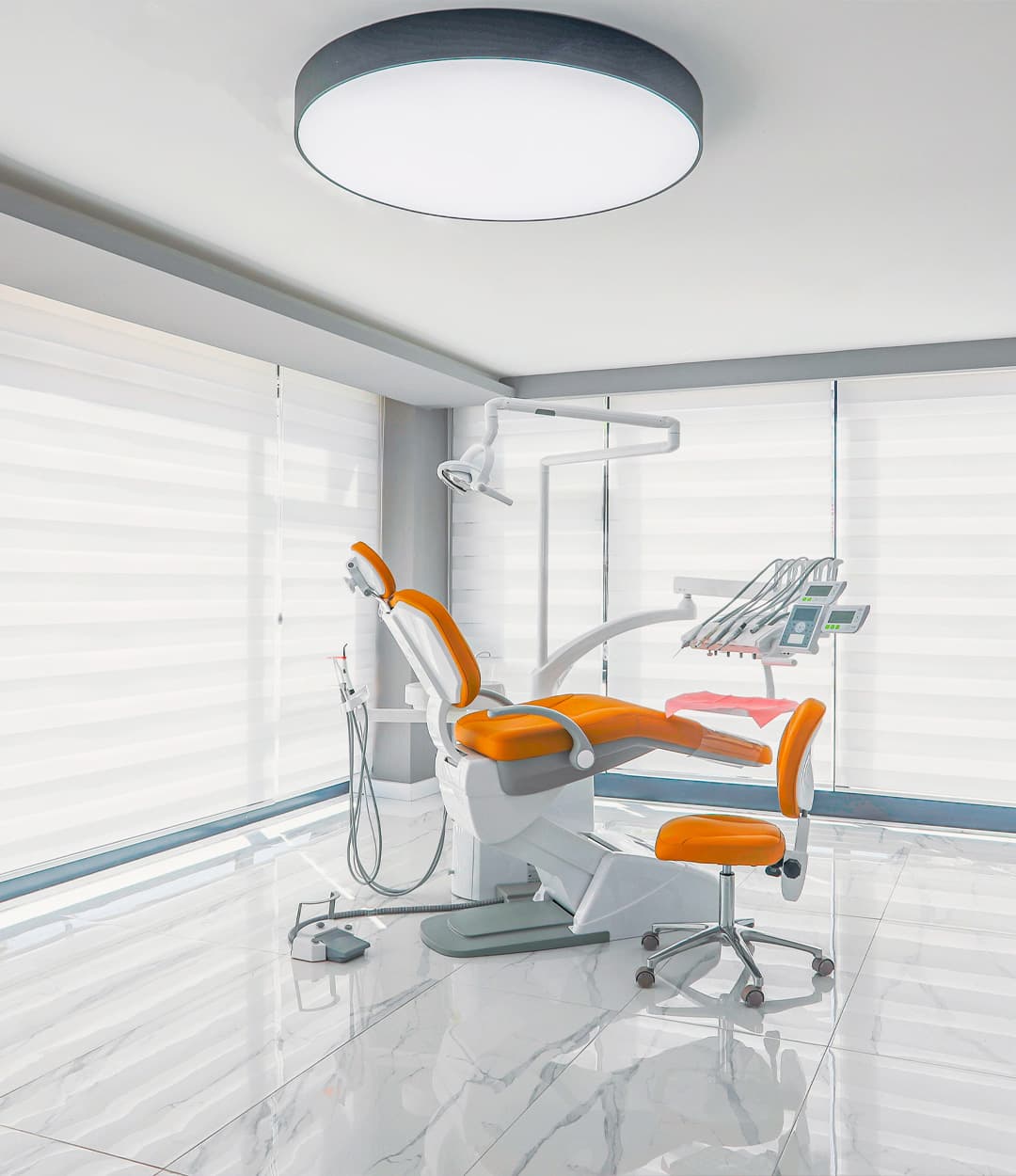 The Pearl Clinic Antalya dental treatment room